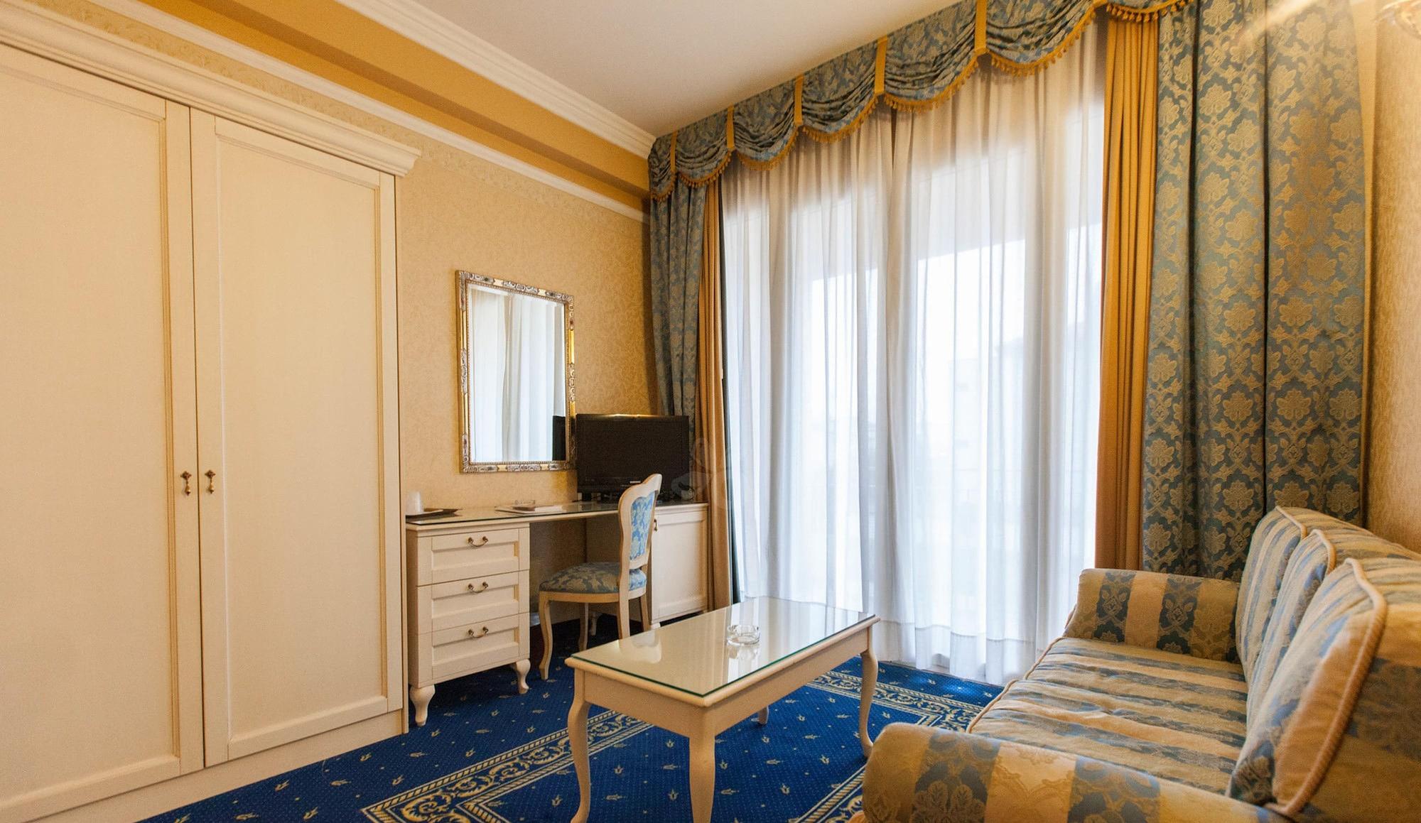 Hotel Terme Helvetia Abano Terme Esterno foto