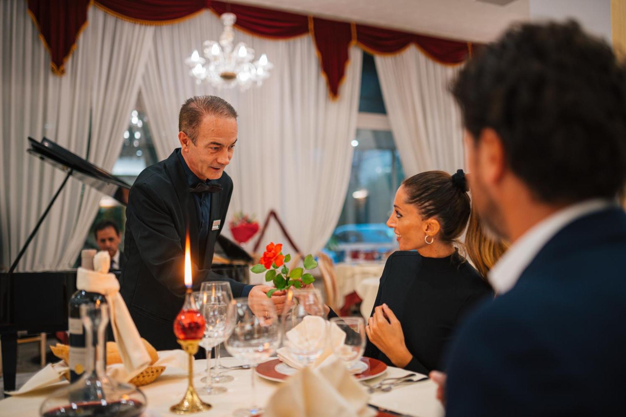 Hotel Terme Helvetia Abano Terme Esterno foto