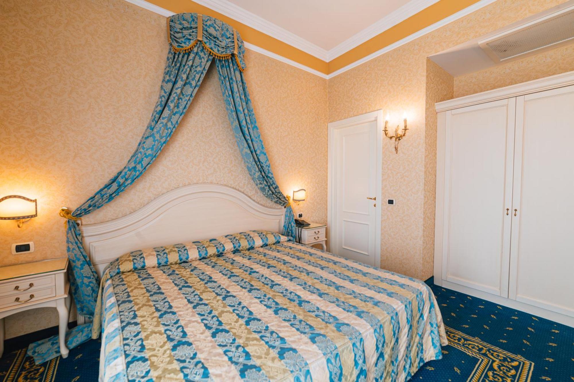 Hotel Terme Helvetia Abano Terme Esterno foto