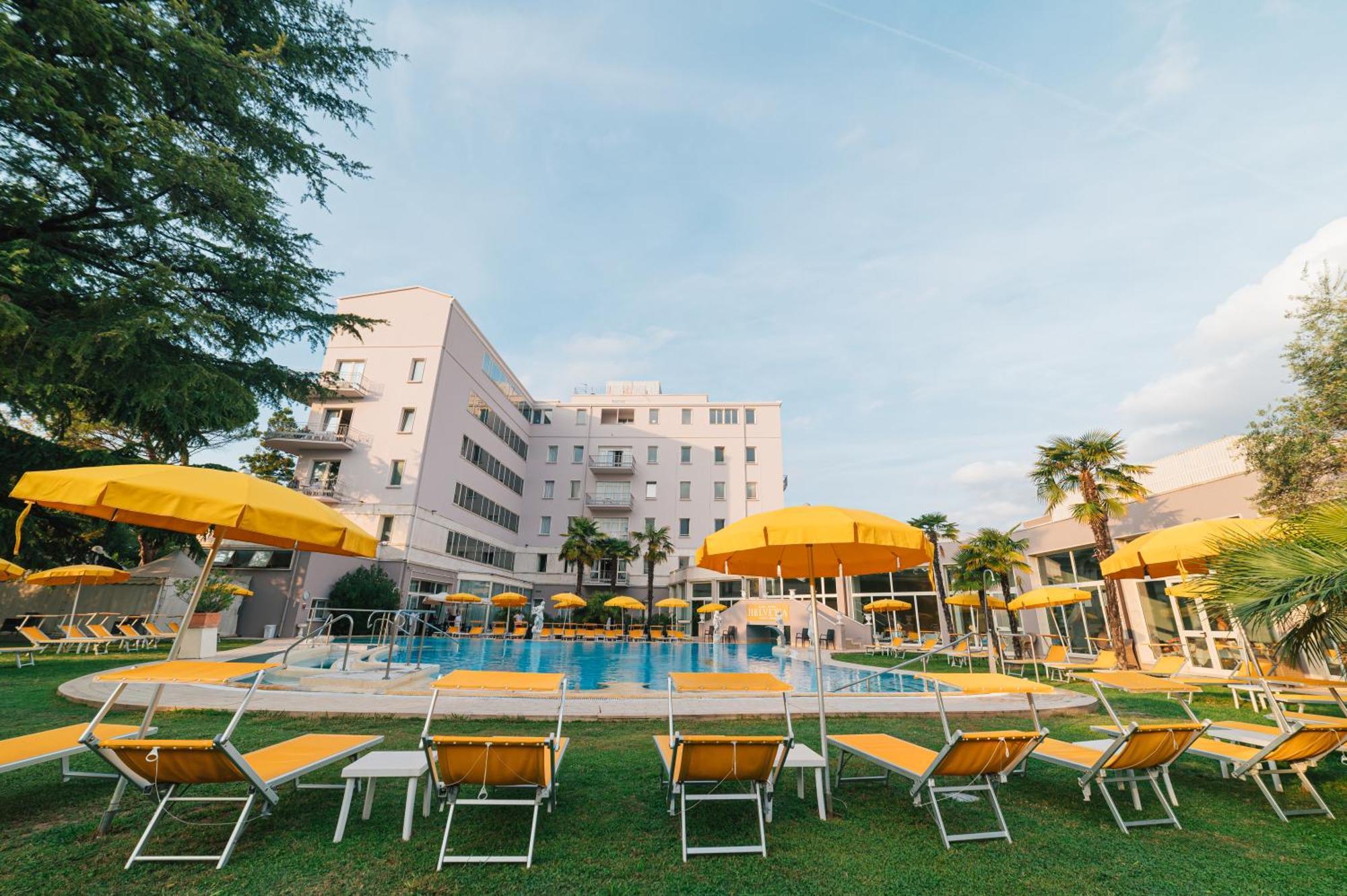 Hotel Terme Helvetia Abano Terme Esterno foto