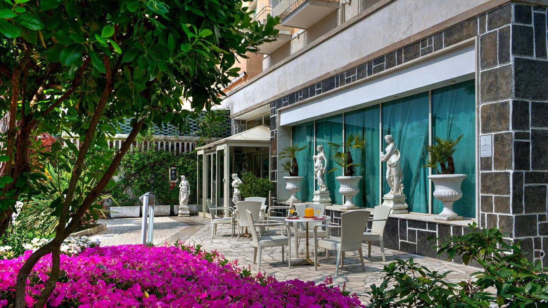 Hotel Terme Helvetia Abano Terme Esterno foto